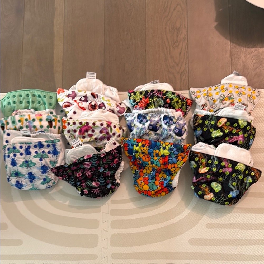Colorful Thirsties Cloth Diapers Set - all gender